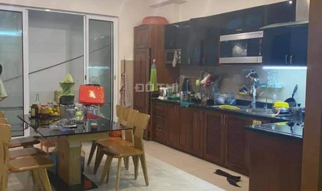 Nhà Âu Cơ 3.5 tỷ - 5 tầng - ngõ ba gác 20m ra ô tô