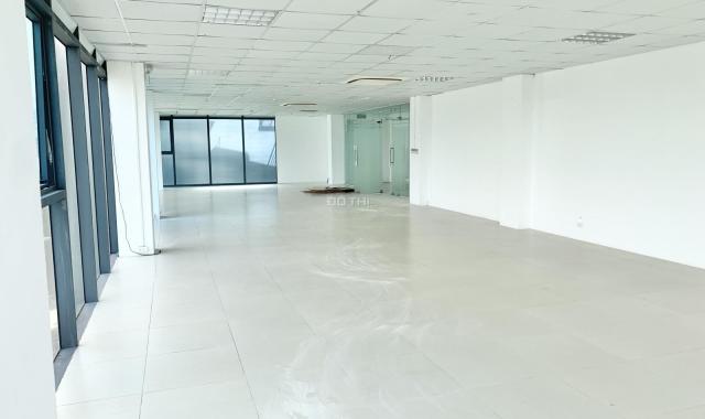 Chính chủ cho thuê văn phòng tại Hải Ngân Building, 160 m2, sàn vuông vắn, view đẹp