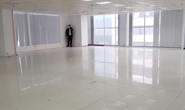 Cho thuê sàn vp diện tích 160m2 tại tòa nhà VMT Duy Tân, giá hợp lý. Lh 0989790498
