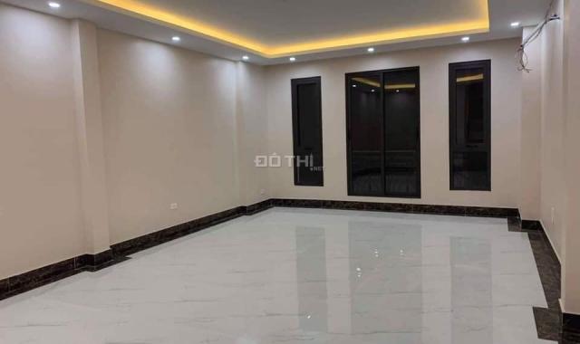 View Royal City lô góc KD - VP mặt phố Cự Lộc - Thanh Xuân, 6 tầng thang máy