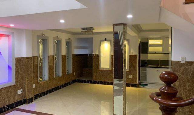 Nhà Lê Văn Sỹ Q. Phú Nhuận gần 120m2 giá chỉ 15,5 tỷ ô tô 7 chỗ ngủ trong nhà không có căn thứ 2