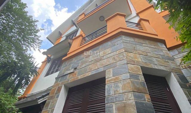 Bán nhà biệt thự Bắc Linh Đàm, đẳng cấp - lô góc 3 thoáng, Bắc Linh Đàm, 212m2, 29 tỷ