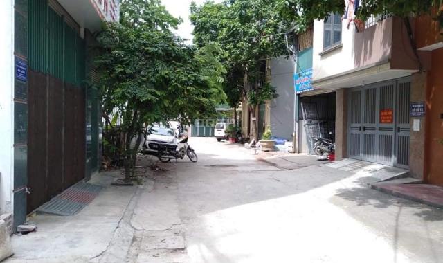 Bán nhà phố Ngọc Trục, Nam Từ Liêm 100m2 x 2T, MT 7.5m ô tô giá 5 tỷ 3