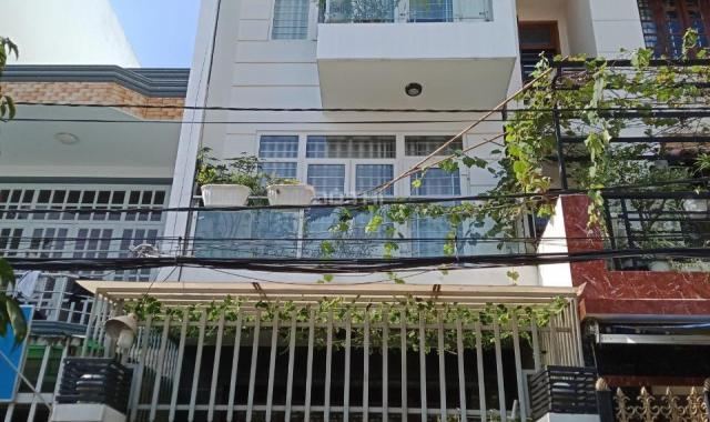 Chính chủ cần bán căn nhà mặt tiền Trần Khắc Chân, quận Phú Nhuận