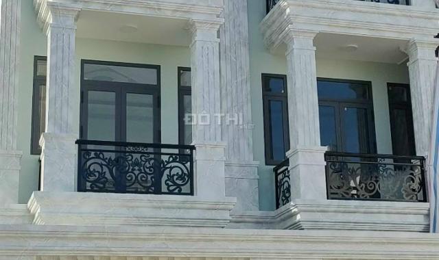 Bán nhà mặt phố tại đường Bùi Thị Xuân, Phường Tân Bình, Dĩ An, Bình Dương DT 70m2 giá TT 1.5 tỷ