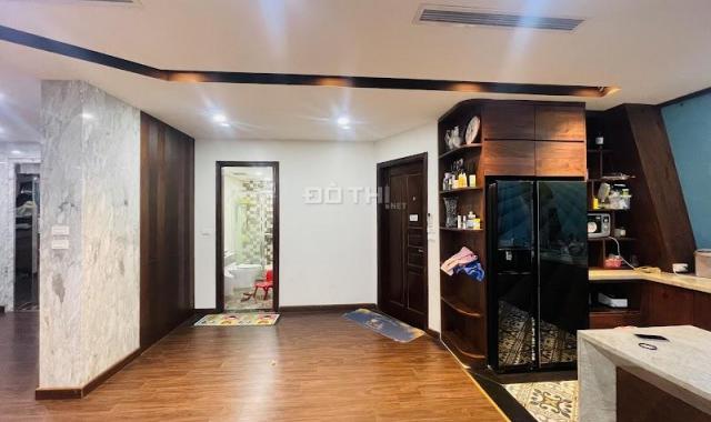 Cần bán gấp căn nhà mặt phố Lò Đúc - Hai Bà Trưng - Hà Nội, DT 210m2, giá hơn 39 tỷ