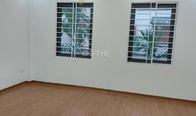 Nhà đẹp ở ngay Mễ Trì, 39m2, 5 tầng, mặt tiền đẹp, ngõ đẹp, lô góc, gần ô tô, 3,7 tỷ