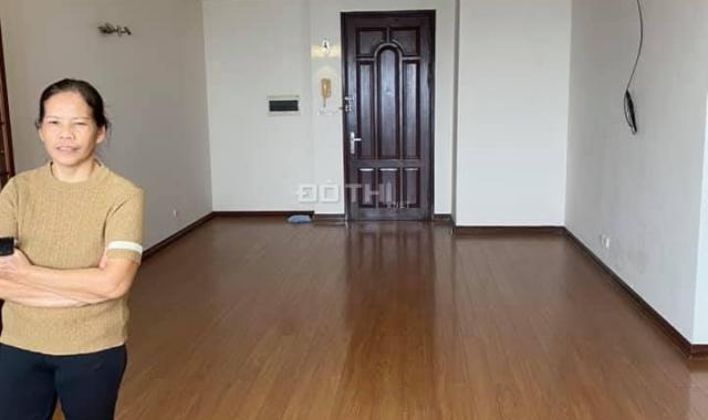 Cho thuê căn hộ 2 phòng ngủ chung cư Mipec Towers số 229 Tây Sơn, diện tích 125m2 đã có đồ cơ bản
