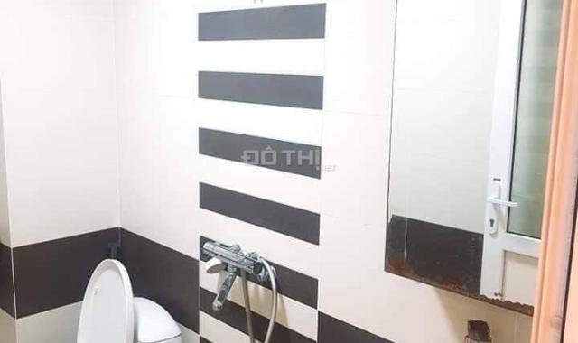 Nhà gần hồ Định Công, Q. Hm, HN DT: 35,6m2 xây 4T, sổ đỏ cc, giá: 3,05 tỷ. Lh Thanh 0977686830