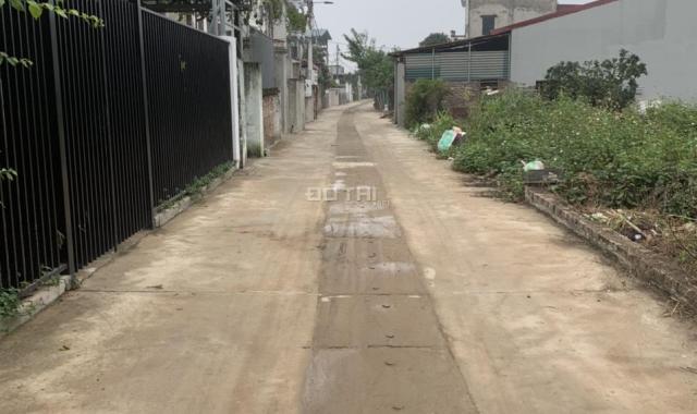 Chính chủ bán đất 68.9m2 tổ 10 thị trấn Quang Minh - Mê Linh, đường ô tô, giá cắt lỗ, LH 0978558453