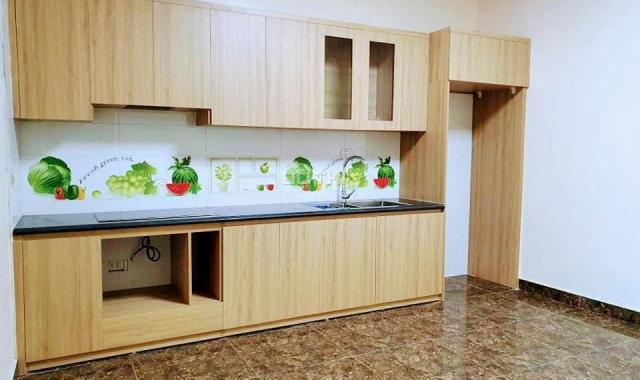 Trung Liệt Đống Đa, ngõ to, gần ô tô, 64m2 4 tầng giá 7,4 tỷ