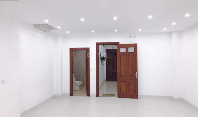 Thuê vp 25-55m2 Cầu Giấy Hoàng Quốc Việt [giảm 50%] full dv tặng ngay 6 tháng gói dv lh: 0941592828