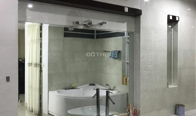 Bán nhà riêng tại đường Đoàn Văn Bơ, Phường 9, Quận 4, Hồ Chí Minh, diện tích CN 85.6m2, giá 9.5 tỷ