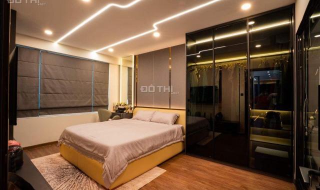 Bán nhà Phú Đô, 33m2, tầng, MT 4m, mới đẹp ở luôn, giá 3 tỷ