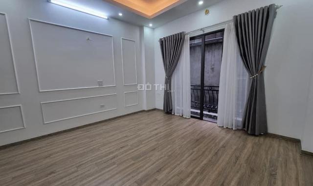 Nhà mới, ô tô đỗ cửa ngõ 105 Bạch Mai, 5 tầng 35m2 giá 4.8 tỷ. Lh Em Tuấn 0392969999