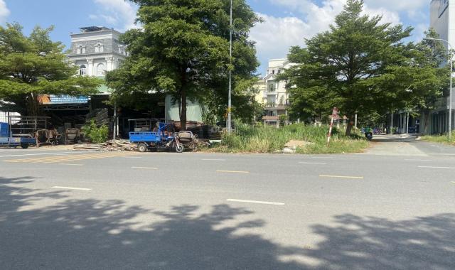 Bán lô đất mặt tiền ngay khu hành chính thành phố Thủ Đức