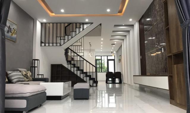 Bán nhà 3 tầng mới 100% đường Diệp Minh Châu - Hòa Xuân - Đà Nẵng