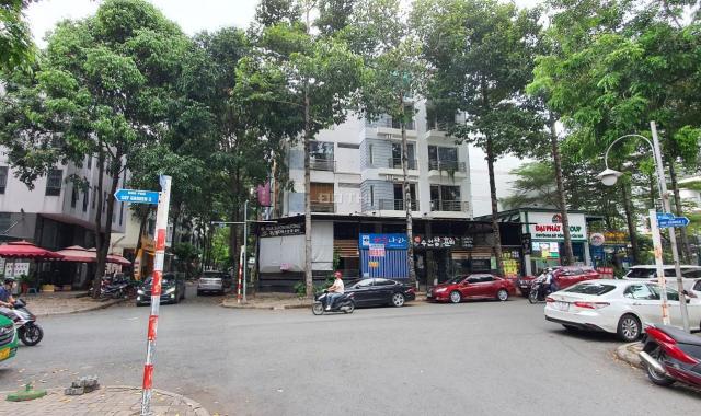 Cho thuê nguyên căn nhà phố góc ngã 4 đường Phạm Văn Nghị 11x18,5m, thang máy, 7 tầng 0909293499
