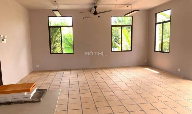 Biệt thự 800m2 trung tâm Thảo Điền giá 59 triệu/th