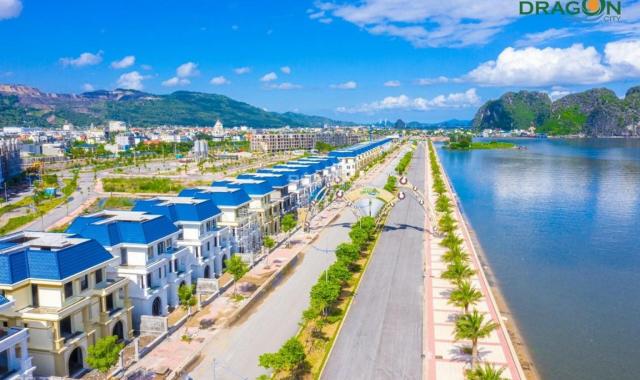 Biệt thự biển 320m2 nằm trên đường bao biển Cẩm Phả Quảng Ninh, view trực diện bãi tắm, đã có sổ