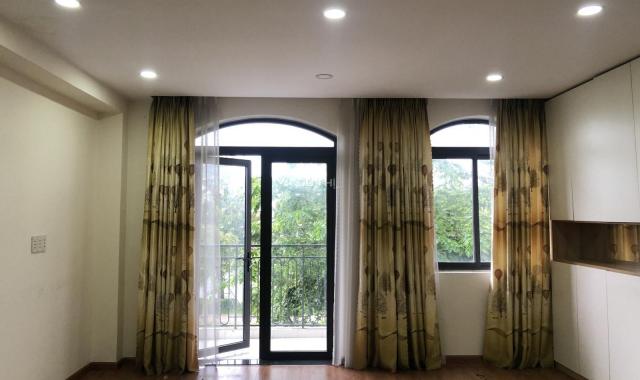 Hot - bán gấp căn nhà phố view trực diện hồ nhà hoàn thiện giá 20 tỷ - LH0911944646