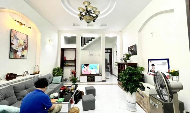 Biệt thự Pháp giữa lòng thủ đô TT Ba Đình gần Hồ Tây 85m2, giá 7,9 tỷ