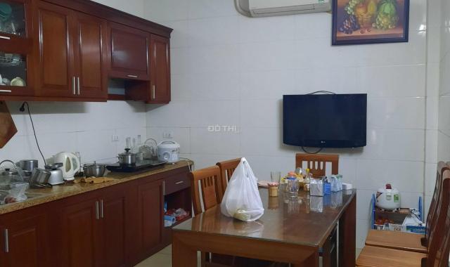 Bán nhà mặt ngõ 357 phố Tam Trinh, 45m2, ô tô vào nhà, giá 6,9 tỷ