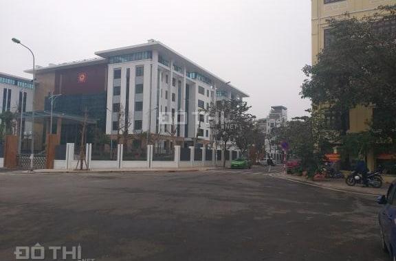 Bán nhà riêng tại đường Trần Quang Diệu, Phường Ô Chợ Dừa, Đống Đa, Hà Nội diện tích 75 m2 16tỷ