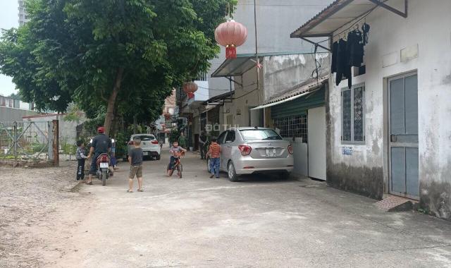 Bán đất tại đường Đức Giang, Phường Đức Giang, Long Biên, Hà Nội diện tích 51m2 giá 4 tỷ