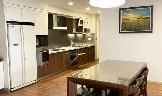 Cho thuê căn hộ chung cư Mandarin Garden, Trung Hòa, dt 168 m2, 3PN, đủ nội thất