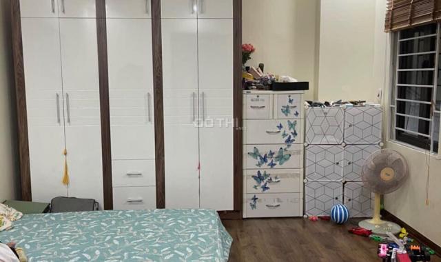 Bán nhà 5 tầng, 43m2 phố Bằng Liệt, mt 4m, giá 4.1 tỷ