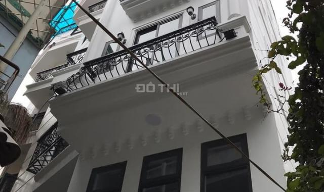 Bán nhà phố Minh Khai nhà ngay sau nhà mặt phố, DT 40m2 xây 7 tầng thang máy. Giá bán 8.9 tỷ