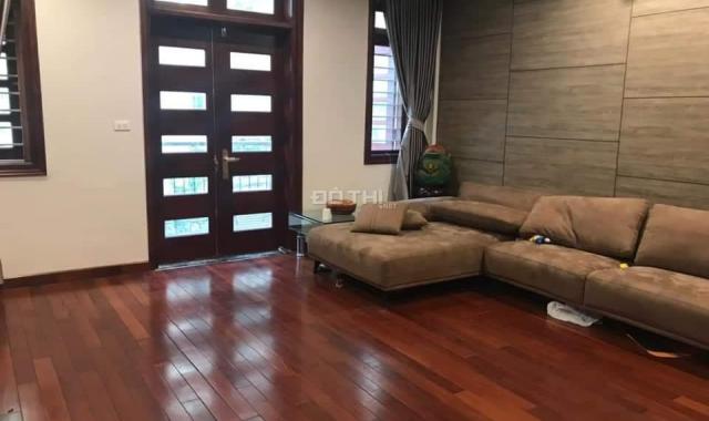 Bán nhà liền kề 90 Nguyễn Tuân 72 m2 tặng nội thất đẹp giá nào cũng bán