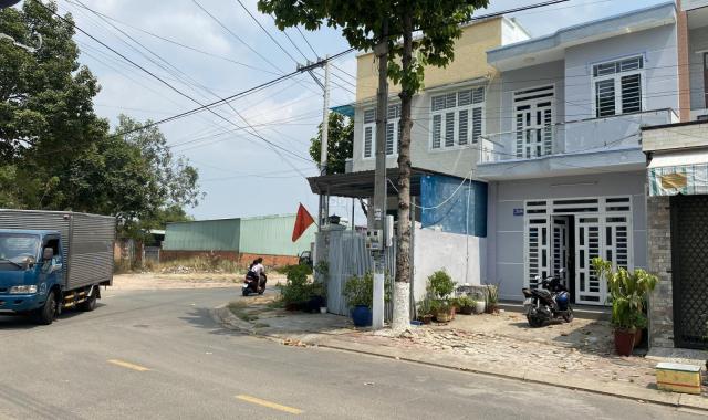 Bán nhà riêng tại khu tái định cư P. Chánh Nghĩa, Bình Dương diện tích 90m2 giá chỉ 5,2 tỷ