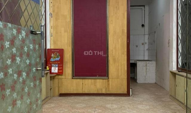 Bán nhà đầu ngõ Nghi Tàm, Tây Hồ giá 2,8 tỷ, 26m2, SDCC