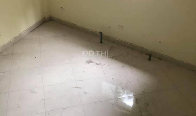 Bán gấp nhà đầu ngõ An Dương, giá 3,95 tỷ, 35m2, xây mới đẹp về ở luôn