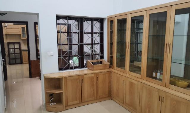 Bán nhà phố Hồ Đắc Di, ĐĐ, ô tô đỗ cửa DT 70m2, giá 8,8 tỷ (có TL)