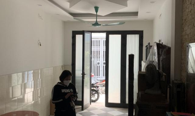 Ảnh thật nhà ngõ 124 Âu Cơ, giá 4,7 tỷ, 40m2, SĐCC. Bán nhanh