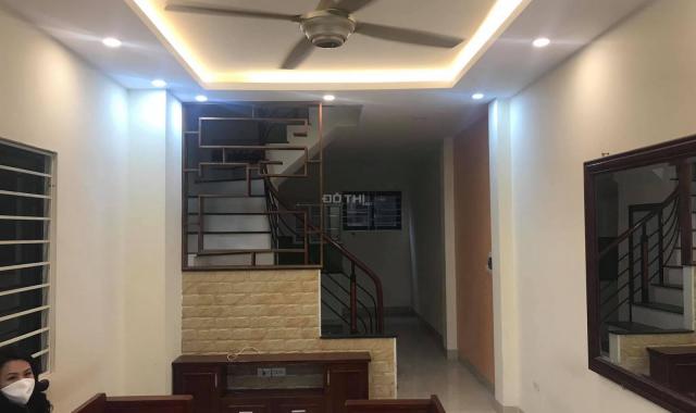 BÁN GẤP mặt phố Yên Hoa, TH giá 12.5 tỷ, 30m2, KD lớn, có sân vườn