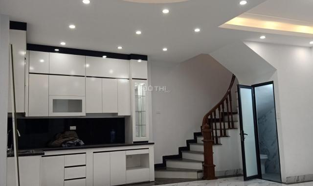 Căn duy nhất vị trí đẹp nhà mới Bà Triệu Hà Đông 42m2 5T giá 4,1 tỷ