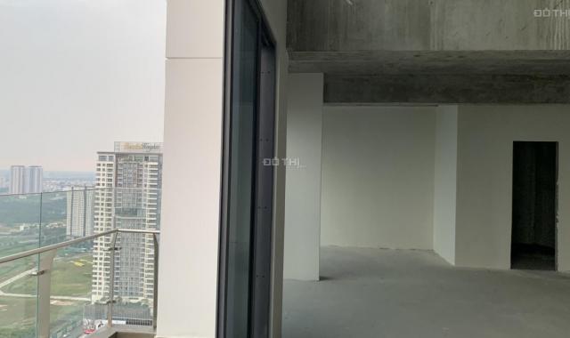 Bán căn hộ penthouse Q2 Thảo Điền, DT 360m2, sân vườn 116m2, 2 tầng, view sông