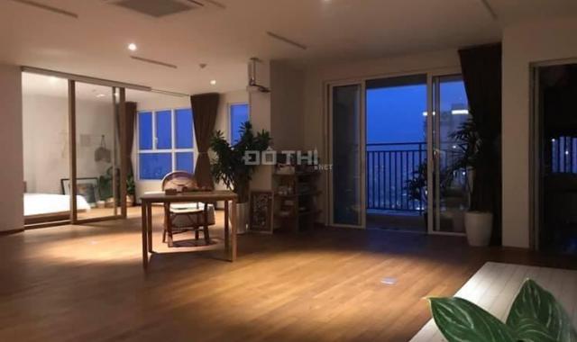 Cho thuê 2PN 105m2 Sunrise City View, Q7 nhà decor đẹp giá 17.5triệu/th