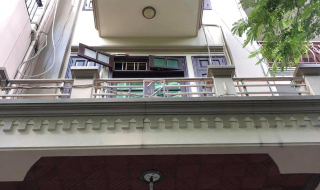 Bán nhà mặt phố Trung Kính Yên Hòa, Cầu Giấy giá rẻ DT 54m2 x 5T, 15 tỷ 3, LH 0902224679