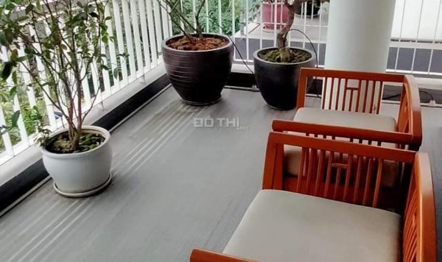 Biệt thự siêu sang Phố Vọng phân lô vỉa hè 200m2 x 4 tầng chỉ 23 tỷ