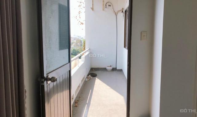 Bán CH 2PN CC Đồng Diều, P4, Q8 60,8m2 SHR view công viên 1,68 tỷ