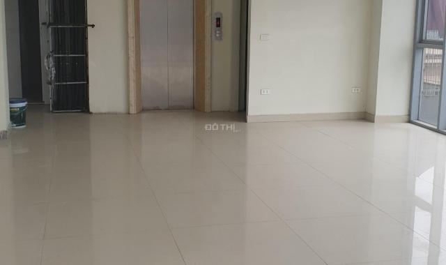 Cho thuê nhà mặt phố Trương Định 70m2 x 4 tầng, thang máy, 40tr/tháng