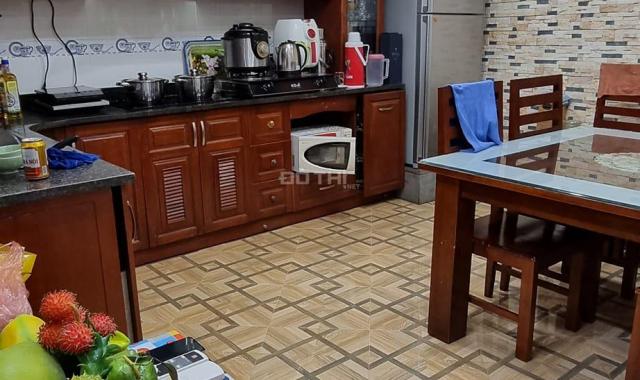 Bán nhà Xã Đàn, dân xây đẹp long lanh, ngõ rộng, sát bãi ô tô, 63m2 5 tầng 8 ngủ