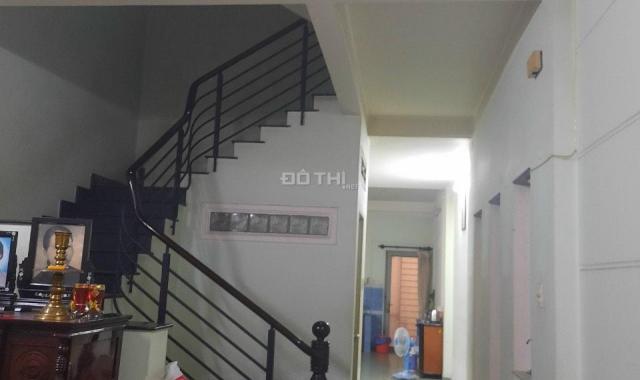 Bán nhà mặt tiền đường D11 phường Tây Thạnh quận Tân Phú DT 4x25m đúc 2,5 tấm bán 9,5 tỷ