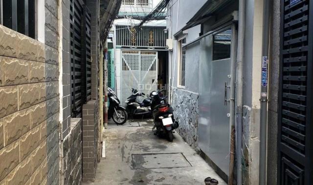 Nhà phố SHR hẻm 205 Huỳnh Tấn Phát, Q7 * 3.3x9.5m * 3 lầu, 3PN (Giá 3.57 tỷ)