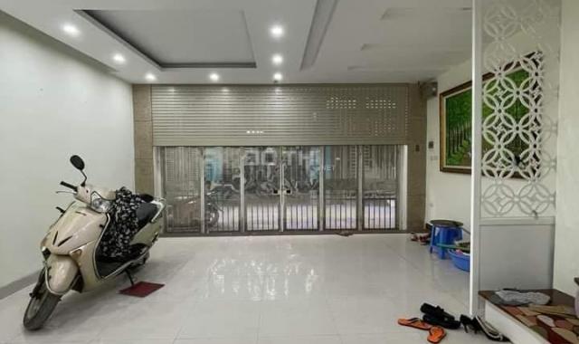 Chính chủ bán nhà cách 10m ra đường Nguyễn Lam, gara 2 ô tô, 52m2*5T, giá: 7 tỷ